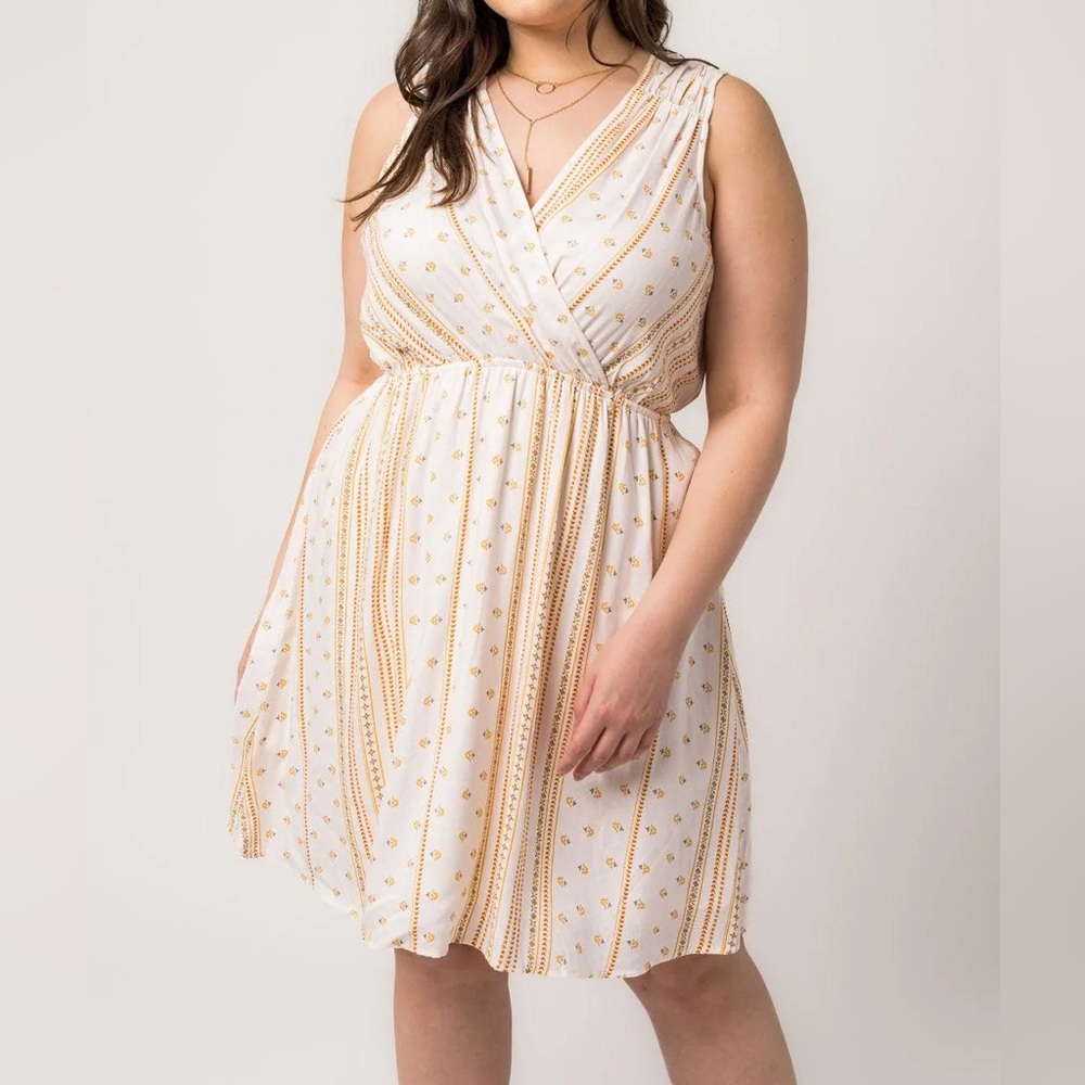 Gilli Ivory Floral Sleeveless Back Tie Sun Dress